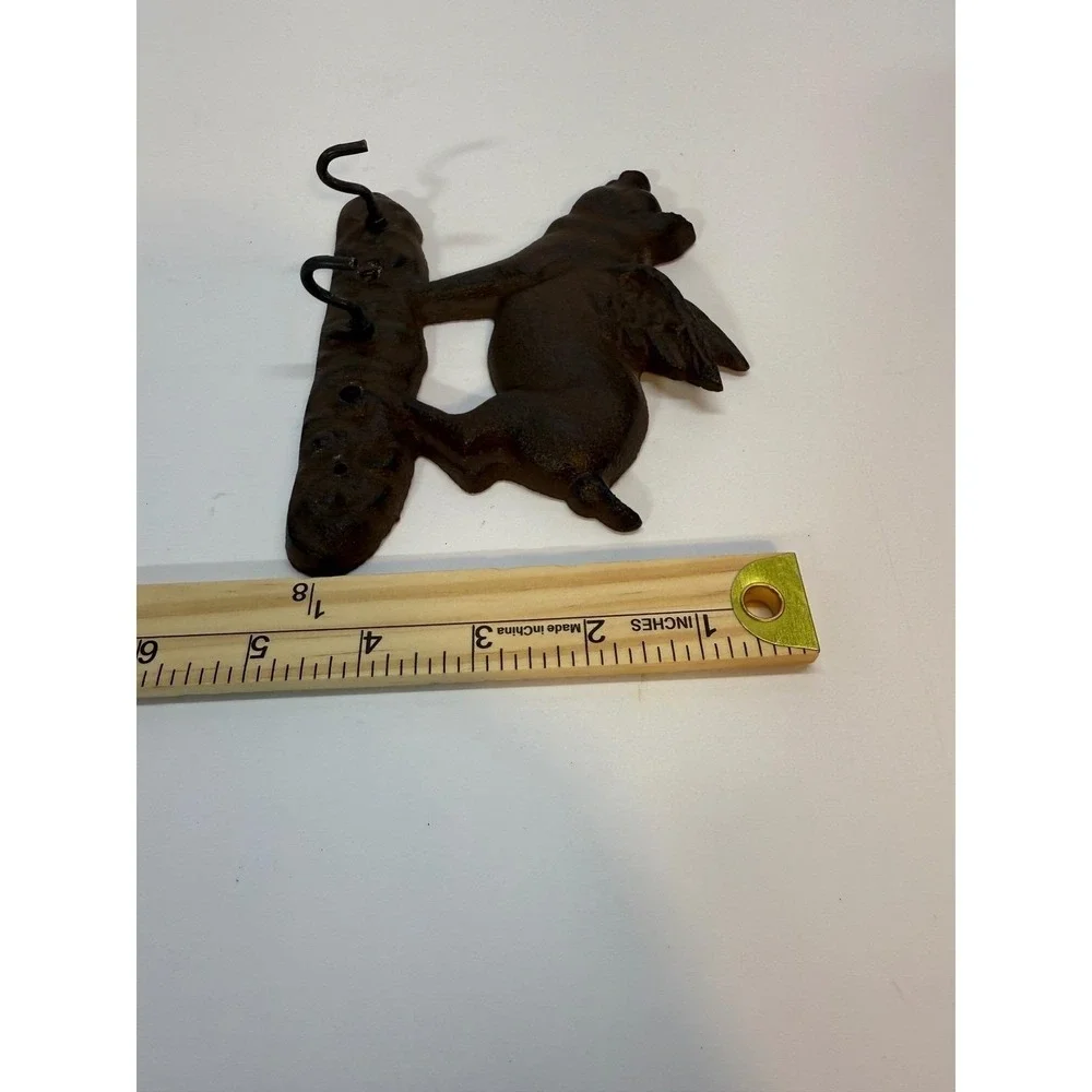 Cast‎ Iron Flying Pig Wall Hook Rack Rustic Brown Farmhouse Decor 2 Hooks 6.5in